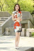 女人山根突出发福大贵的面相特点
