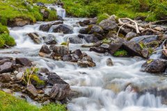 阳宅与阴宅的风水区别