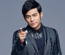 <b>男歌手周杰伦的生肖马2025年运势介绍 演唱会场场爆满，歌迷们嗨翻天</b>